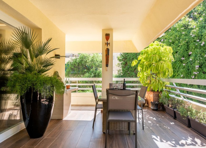 Resale - Apartment - Middle Floor Apartment - Marbella - Marbella Centro