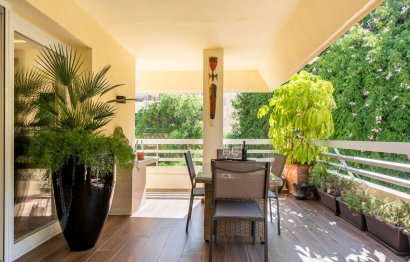 Resale - Apartment - Middle Floor Apartment - Marbella - Marbella Centro