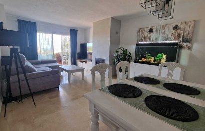 Resale - Apartment - Middle Floor Apartment - Estepona - Bel Air