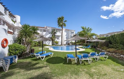 Resale - Apartment - Middle Floor Apartment - Estepona - Bel Air