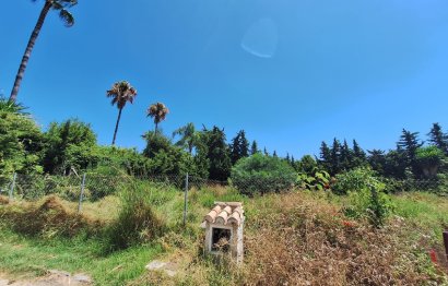 Resale - Plot - Residential Plot - Estepona - Atalaya