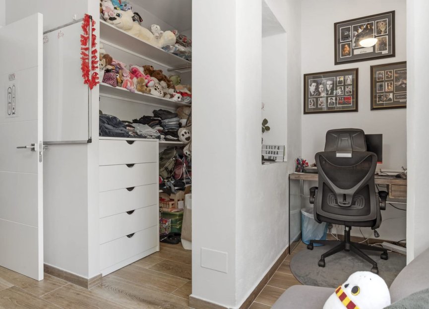 Resale - House - Townhouse - Estepona - Estepona Centro