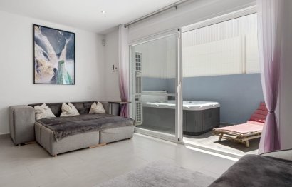 Resale - House - Townhouse - Estepona - Estepona Centro