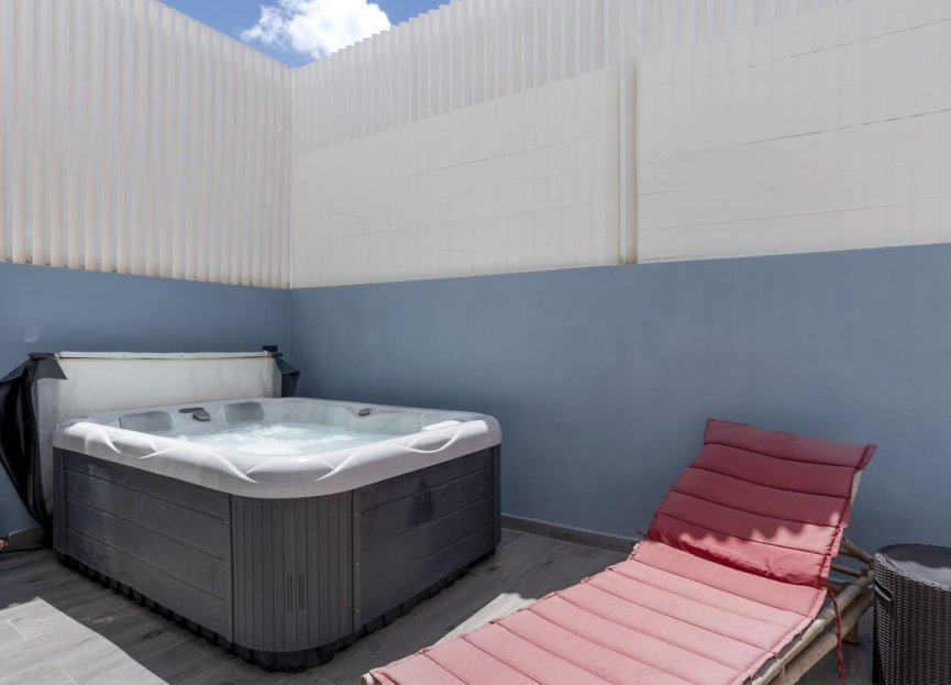 Resale - House - Townhouse - Estepona - Estepona Centro