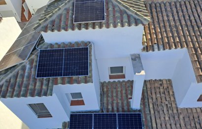 Resale - House - Townhouse - Estepona - Estepona Centro