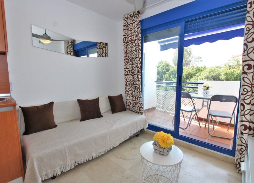 Resale - Apartment - Middle Floor Apartment - Benalmádena - Torrequebrada