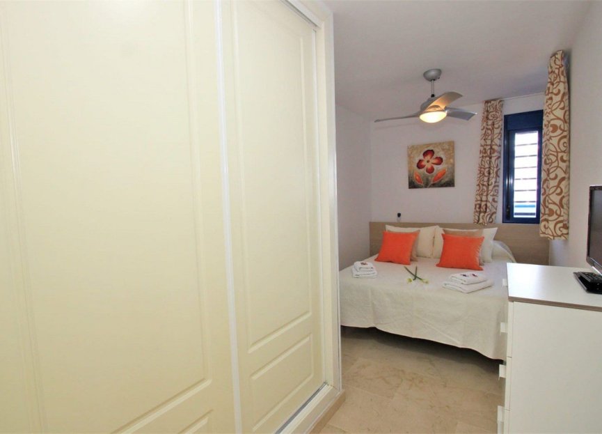 Resale - Apartment - Middle Floor Apartment - Benalmádena - Torrequebrada
