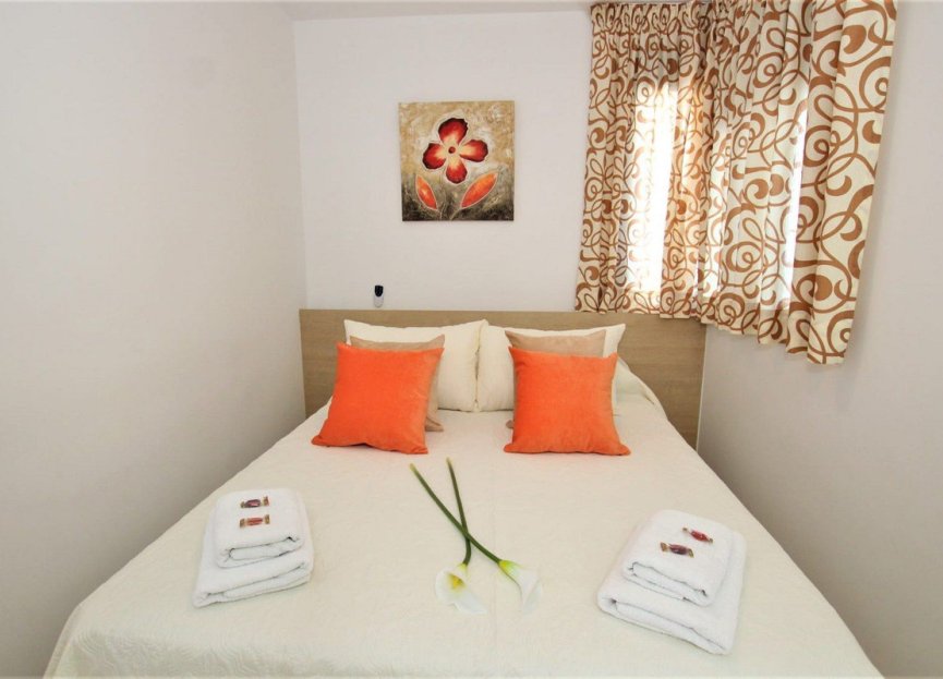 Resale - Apartment - Middle Floor Apartment - Benalmádena - Torrequebrada