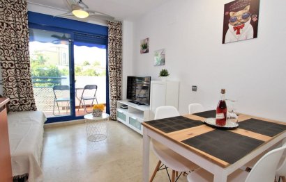 Resale - Apartment - Middle Floor Apartment - Benalmádena - Torrequebrada