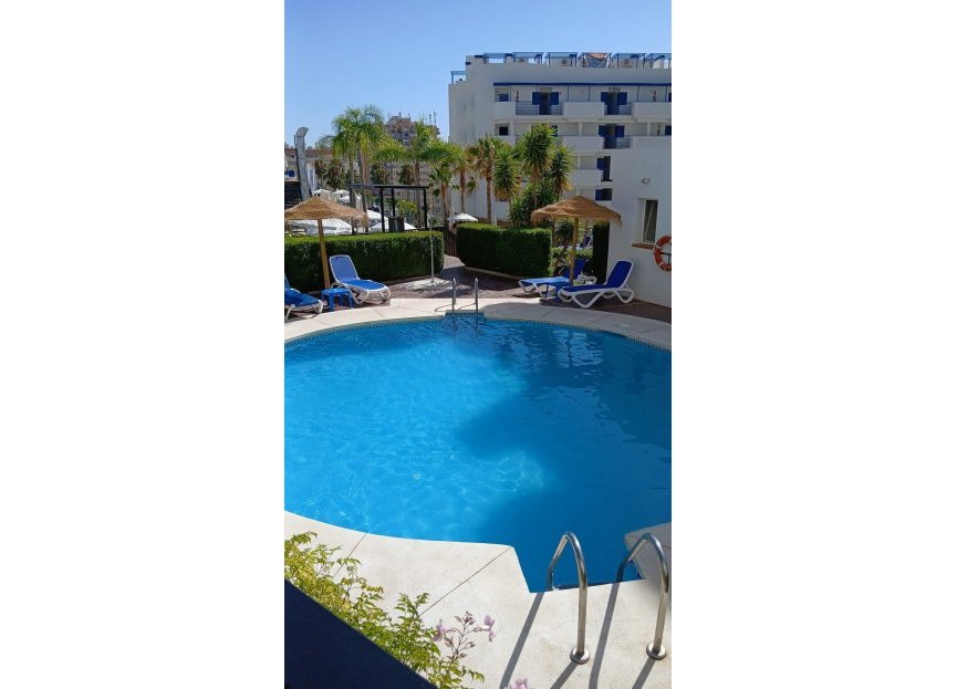 Resale - Apartment - Middle Floor Apartment - Benalmádena - Torrequebrada