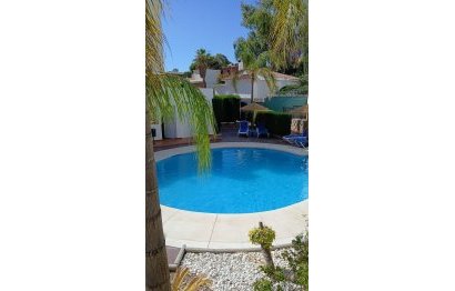 Resale - Apartment - Middle Floor Apartment - Benalmádena - Torrequebrada