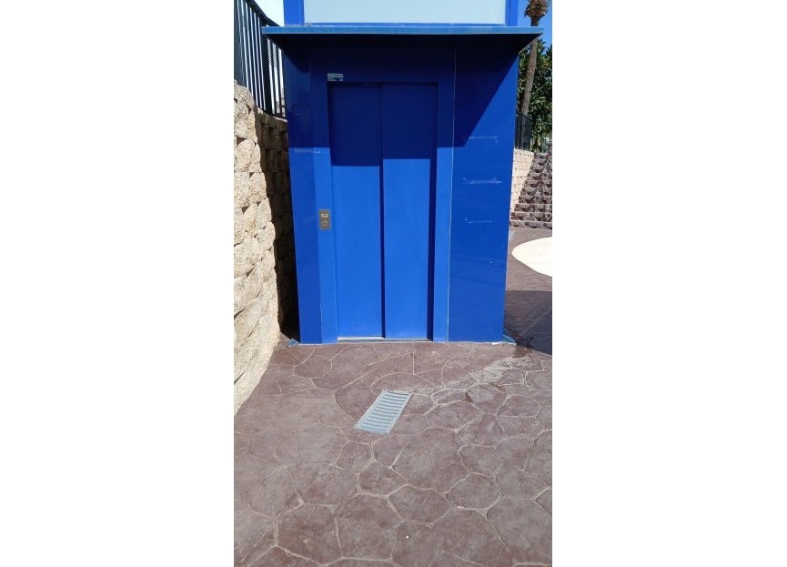 Resale - Apartment - Middle Floor Apartment - Benalmádena - Torrequebrada