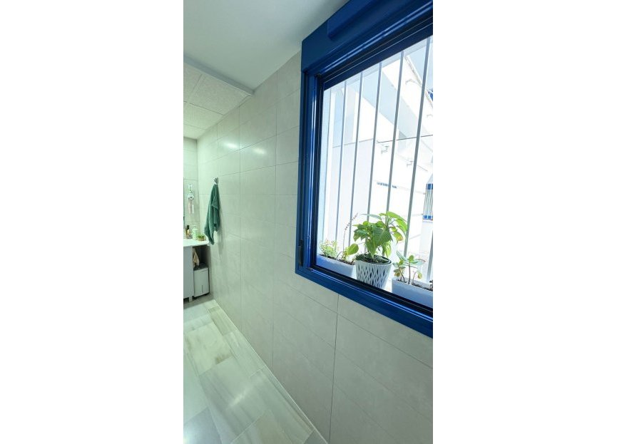 Reventa - Ground floor apartment - Fuengirola - Los Boliches