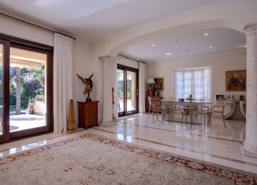 Reventa - House - Detached Villa - Benahavís - Los Arqueros