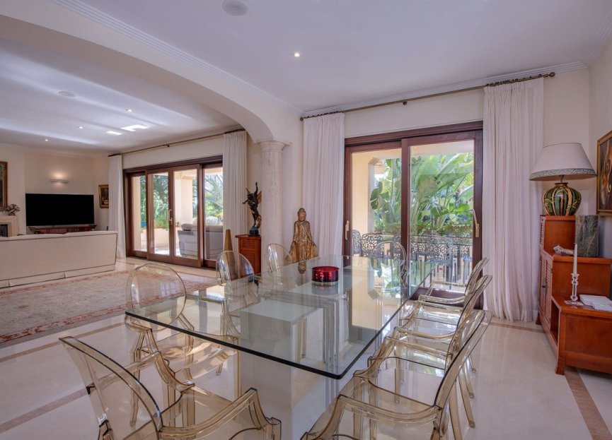 Reventa - House - Detached Villa - Benahavís - Los Arqueros