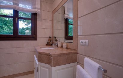 Reventa - House - Detached Villa - Benahavís - Los Arqueros