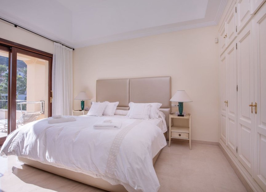 Reventa - House - Detached Villa - Benahavís - Los Arqueros