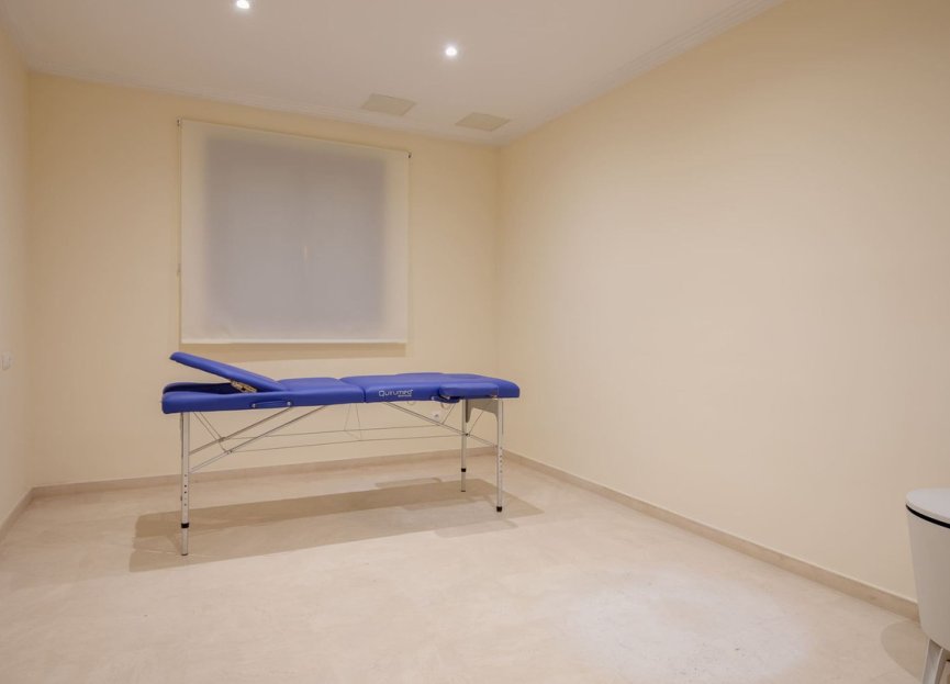 Reventa - House - Detached Villa - Benahavís - Los Arqueros