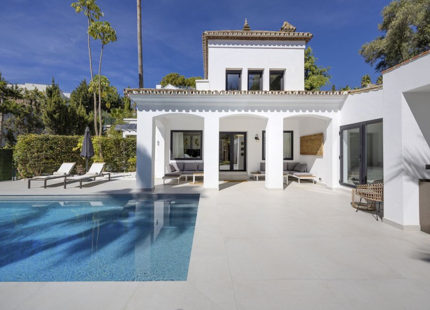 Reventa - House - Detached Villa - El Paraiso - El Paraíso