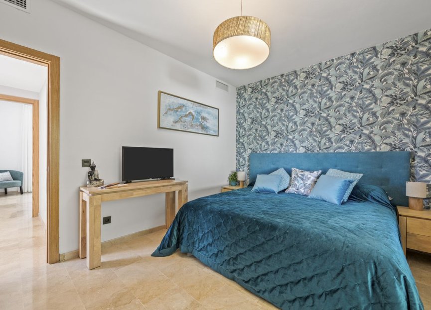 Reventa - House - Detached Villa - El Paraiso - El Paraíso