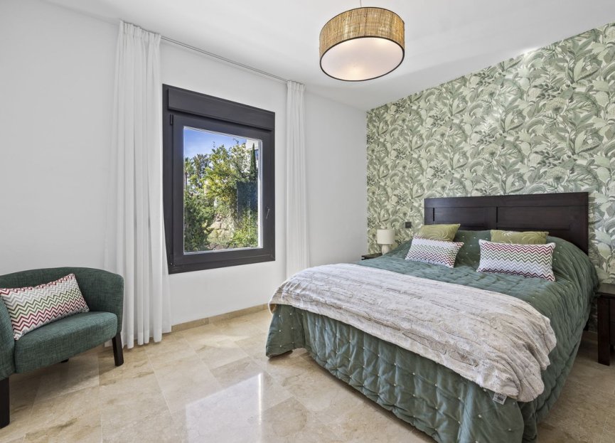 Reventa - House - Detached Villa - El Paraiso - El Paraíso