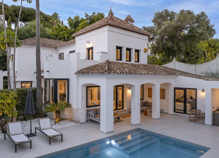 Reventa - House - Detached Villa - El Paraiso - El Paraíso