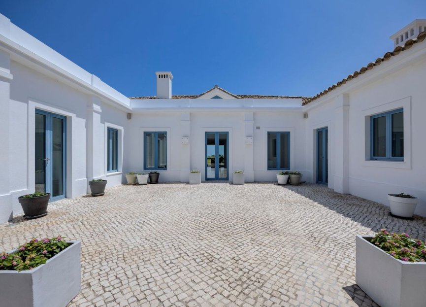 Resale - House - Detached Villa - Benahavís - Benahavís Centro