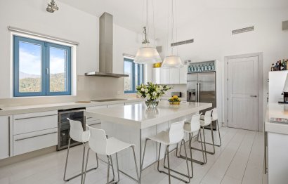 Resale - House - Detached Villa - Benahavís - Benahavís Centro