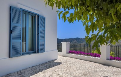 Resale - House - Detached Villa - Benahavís - Benahavís Centro