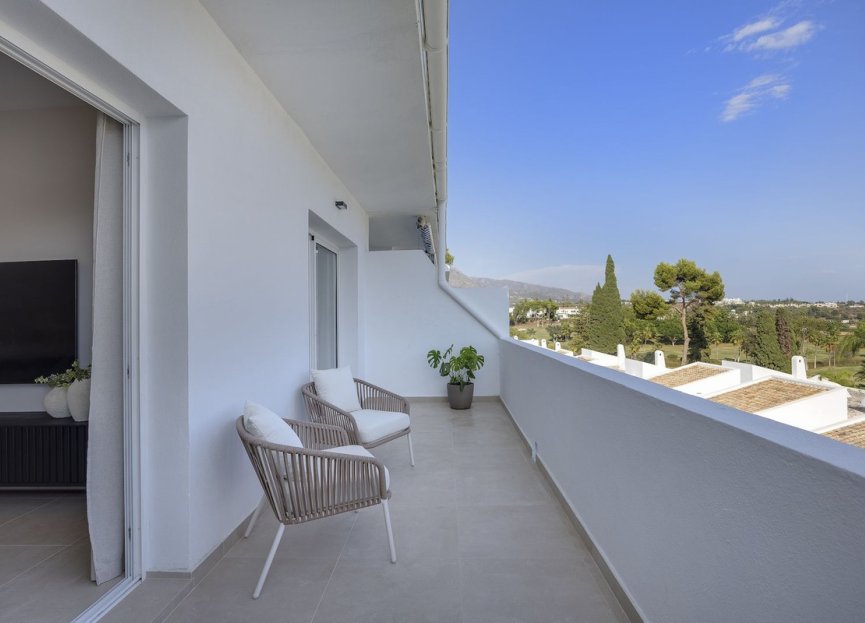 Resale - Apartment - Penthouse - Marbella - Nueva Andalucia