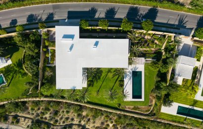 Reventa - House - Detached Villa - Casares - Casares Centro