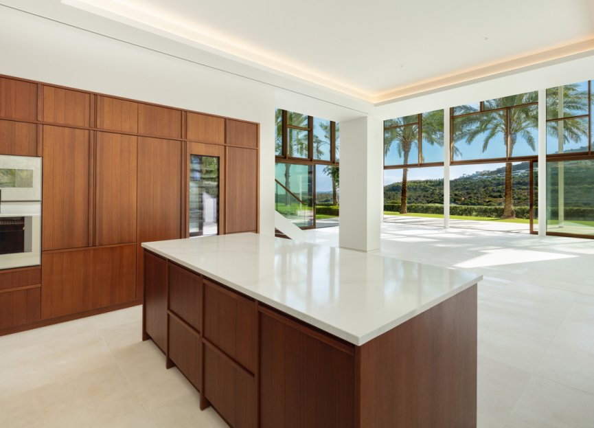 Reventa - House - Detached Villa - Casares - Casares Centro