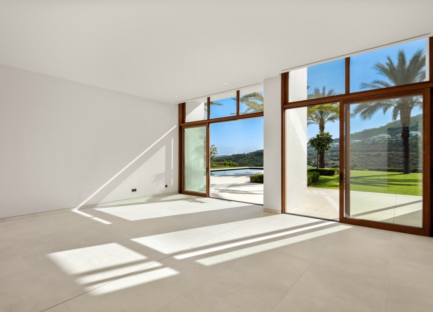 Reventa - House - Detached Villa - Casares - Casares Centro