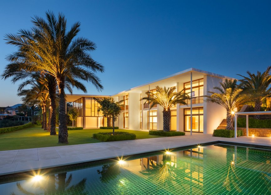 Reventa - House - Detached Villa - Casares - Casares Centro