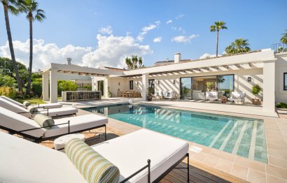Resale - House - Detached Villa - Marbella - Nueva Andalucia