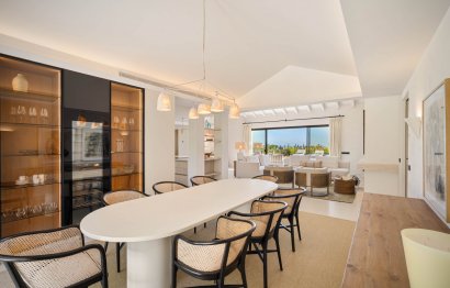 Resale - House - Detached Villa - Marbella - Nueva Andalucia