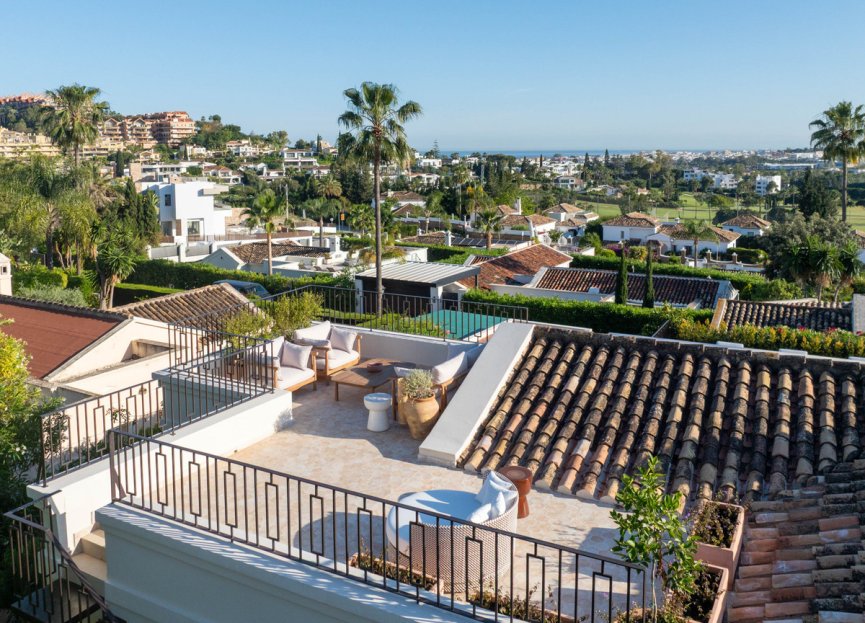 Resale - House - Detached Villa - Marbella - Nueva Andalucia