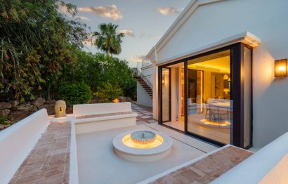 Resale - House - Detached Villa - Marbella - Nueva Andalucia