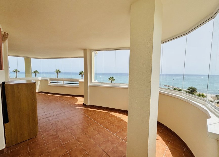 Resale - Apartment - Middle Floor Apartment - Benalmádena - Benalmadena Centro