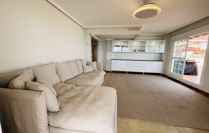 Resale - Apartment - Middle Floor Apartment - Benalmádena - Benalmadena Centro