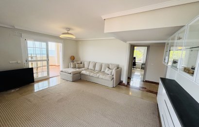 Resale - Apartment - Middle Floor Apartment - Benalmádena - Benalmadena Centro