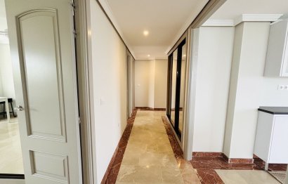 Resale - Apartment - Middle Floor Apartment - Benalmádena - Benalmadena Centro