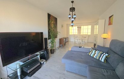 Resale - Apartment - Middle Floor Apartment - Benalmádena - Benalmadena Costa