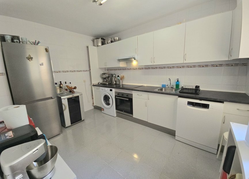 Resale - Apartment - Middle Floor Apartment - Benalmádena - Benalmadena Costa