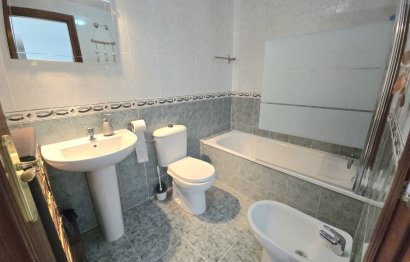 Resale - Apartment - Middle Floor Apartment - Benalmádena - Benalmadena Costa