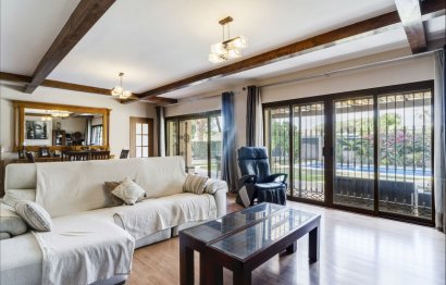 Reventa - House - Detached Villa - Marbella - Las Chapas