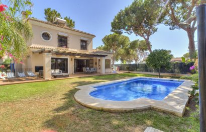 Reventa - House - Detached Villa - Marbella - Las Chapas