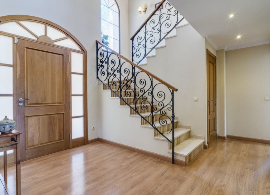 Reventa - House - Detached Villa - Marbella - Las Chapas