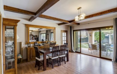 Reventa - House - Detached Villa - Marbella - Las Chapas