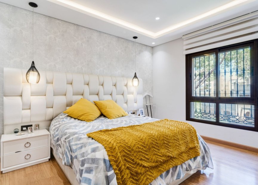 Reventa - House - Detached Villa - Marbella - Las Chapas